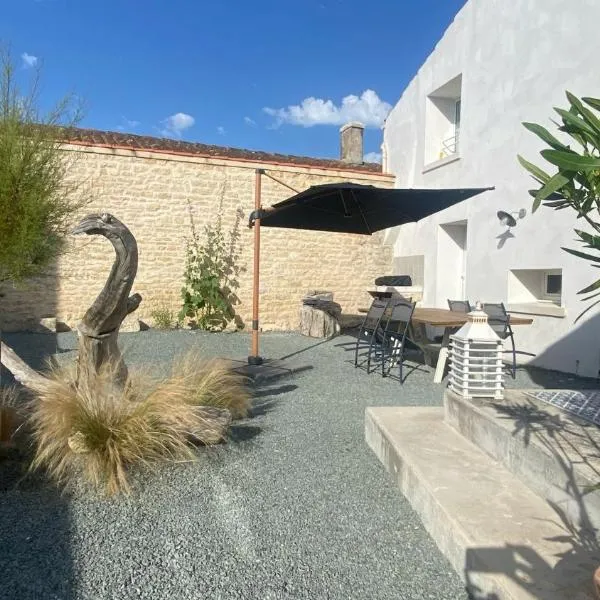 Maison Mer Louis, hotel sa Saint-Pierre-dʼOléron