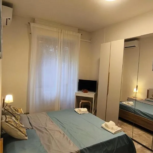 Sarpi Design House - Spacious 3 Bedroom - Milano Monumentale M5, hotel in Milan