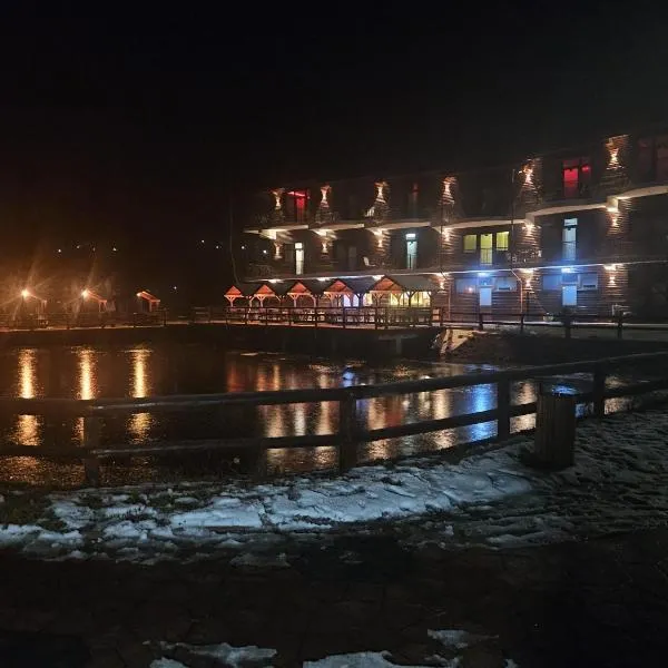 DENY INN Funland, hotell sihtkohas Zărneşti
