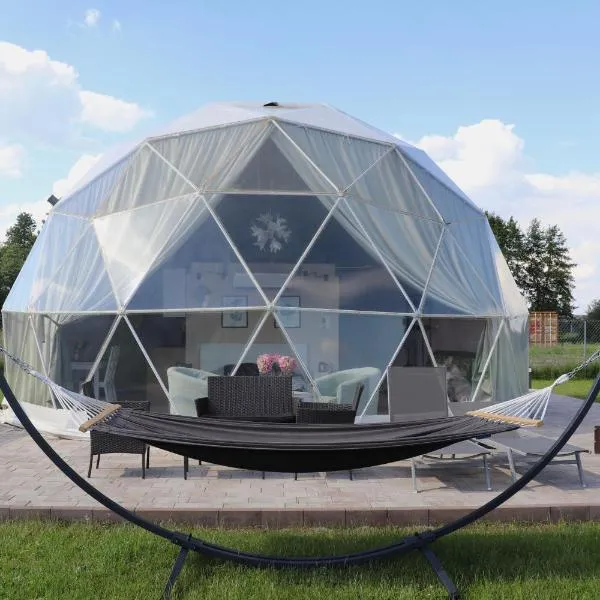 Ranczo Targówka - Domki i Glamping z balią i sauną wśród natury i zwierząt: Targówka şehrinde bir otel