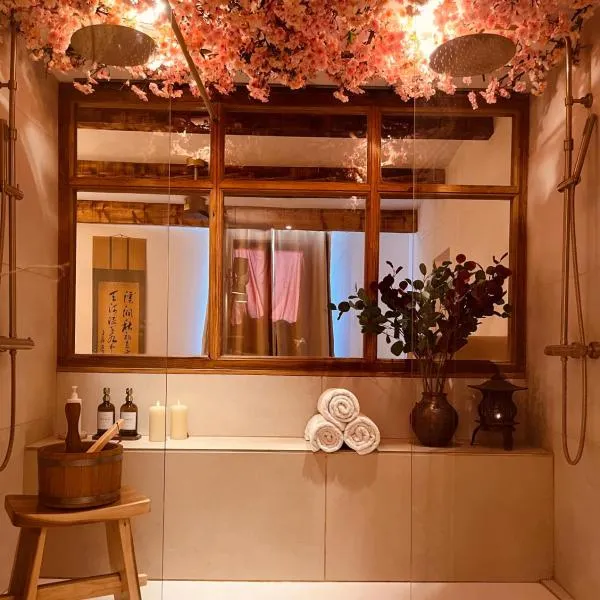 Suite Kyoto, experience Japonaise & shower spa XXL au coeur d'Uzès – hotel w mieście Uzès