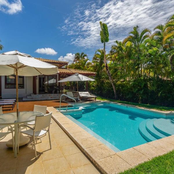 Esplêndida Casa B02 com Piscina em Imbassaí