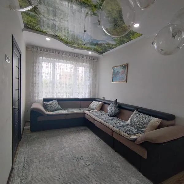 Kumtor Guest House, hotel sa Balykchy