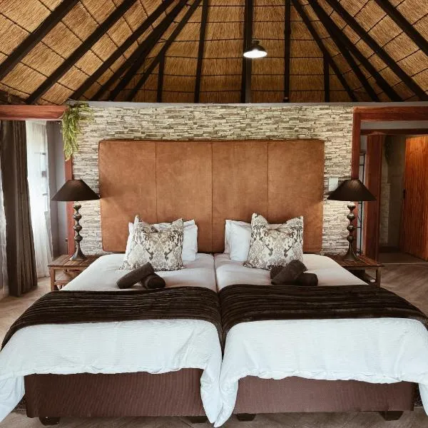 Nyime Safari Lodge Campsite, hotelli kohteessa Divundu