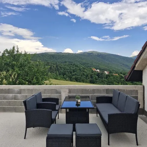 Duvnjak Rooms & House: Livno şehrinde bir otel