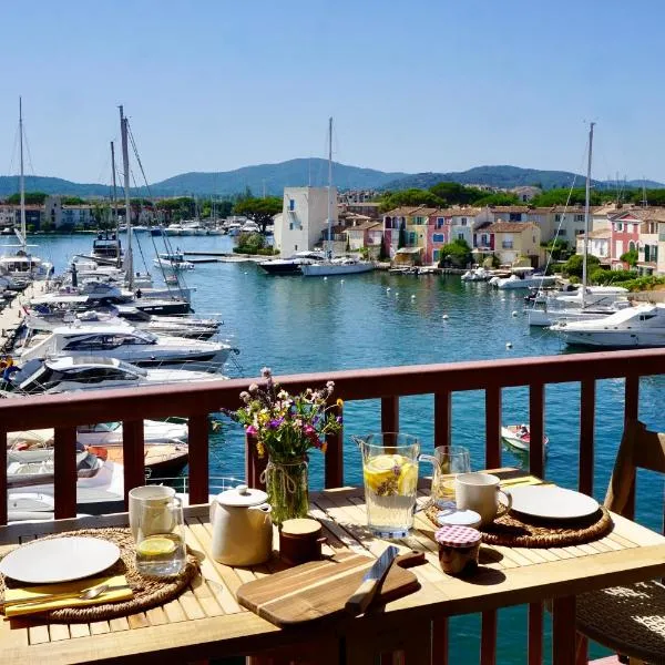 Studio im Herzen von Port Grimaud, zu Fuß zum Strand und ein superschöner Ausblick, hotel em Grimaud