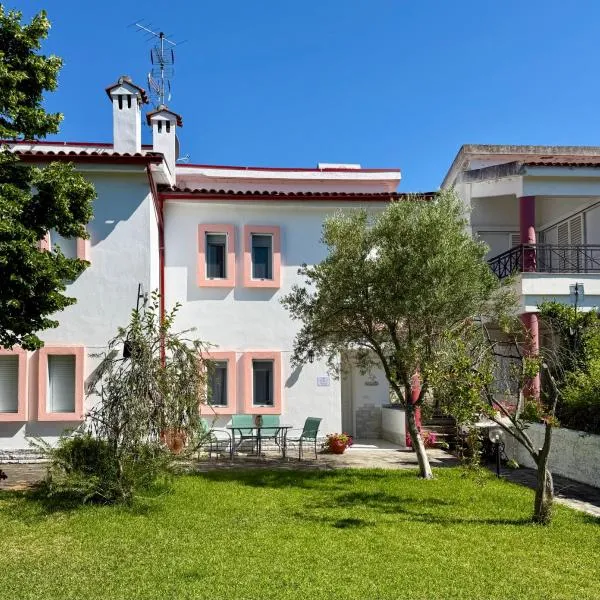 Kalie's House!, hotel a Paliouri