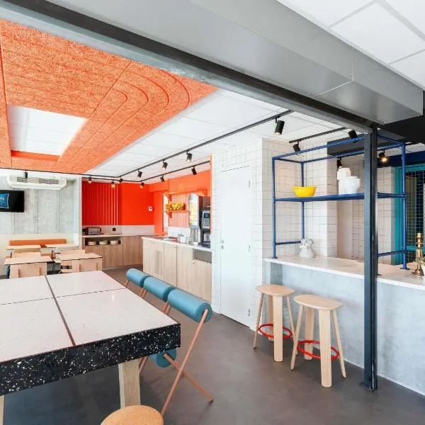 ibis budget Pertuis Portes du Luberon, hotel en Pertuis