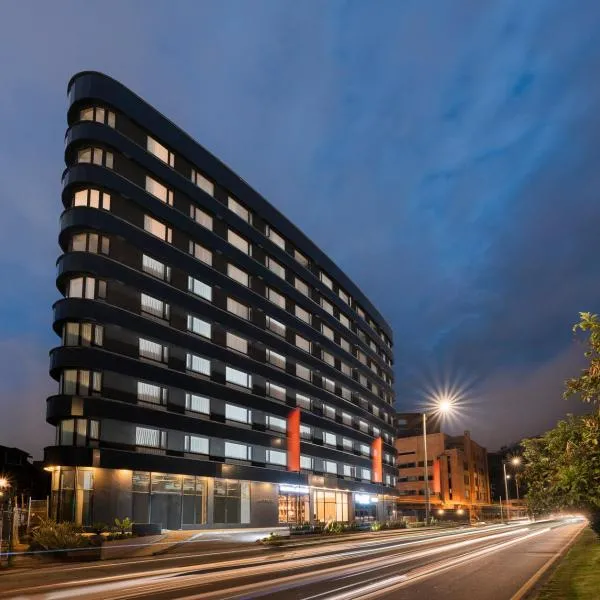 VOU Suites by Avia Suites, hotel i Bogotá