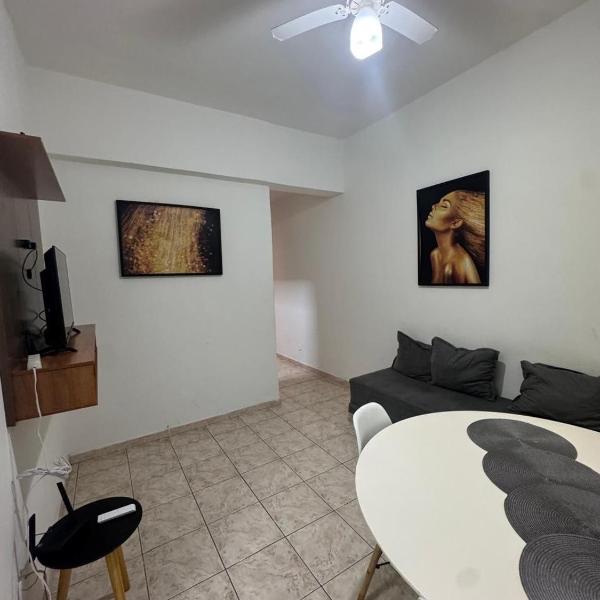 Apartamento atrás do Copacabana Palace à 30 metros da praia - Foto 5