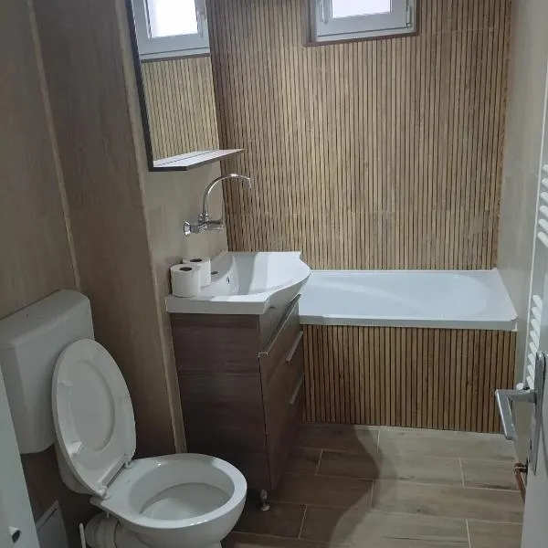 Damb 3 camere, hotel a Tîrgu Mures
