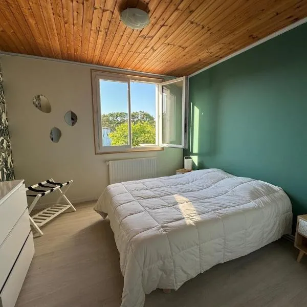 Family home GAJYO in Saint-Jean-de-Monts, hotel sa Les Bains