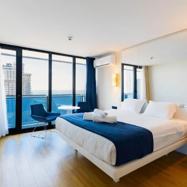 Luxury Sea View Apartments, hotel di Batumi