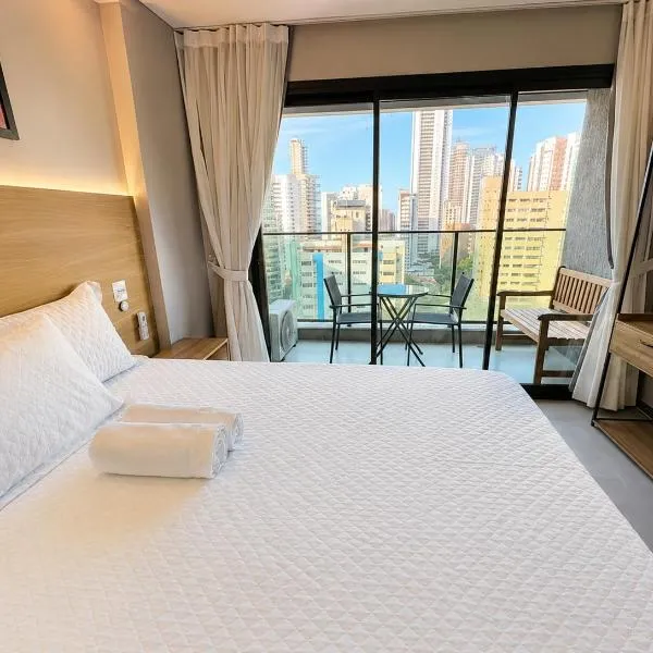 Studio 500m da Praia - Piscina com Vista Incrível, hotel in Fortaleza