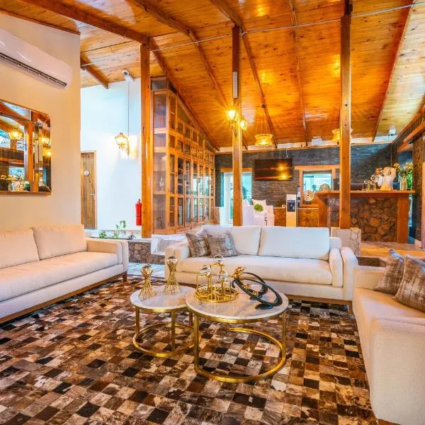 Hotel Dorys de Lourdes, hotel u gradu 'Pisco Elqui'