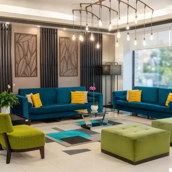 Wyndham Garden Quito, hôtel à Quito