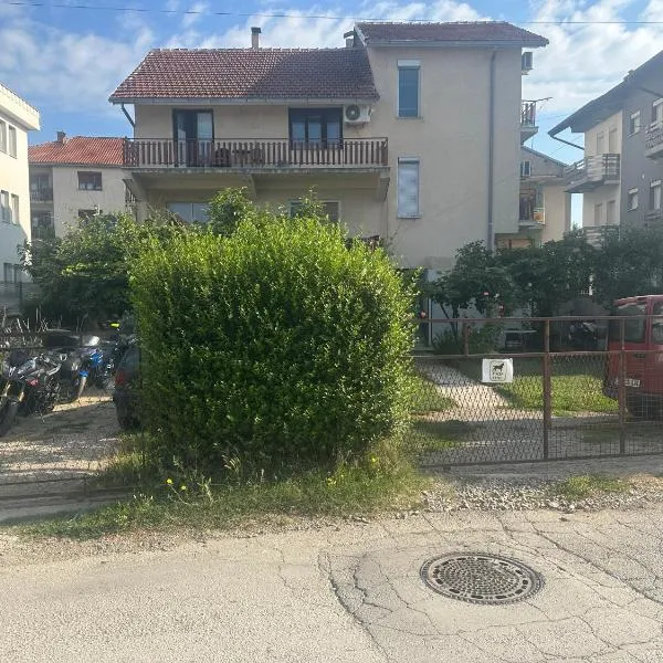 Apartman Struga in Quit place free parking, hotel in Struga