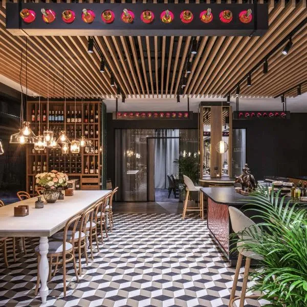 ibis Styles Kraków East: Kraków şehrinde bir otel