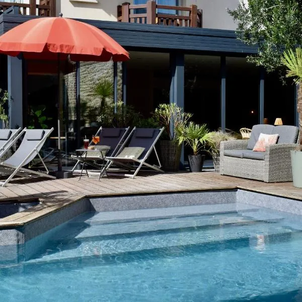 Le Trophée Boutique Hôtel Spa- La Loggia Appart'hôtel, hotel en Deauville