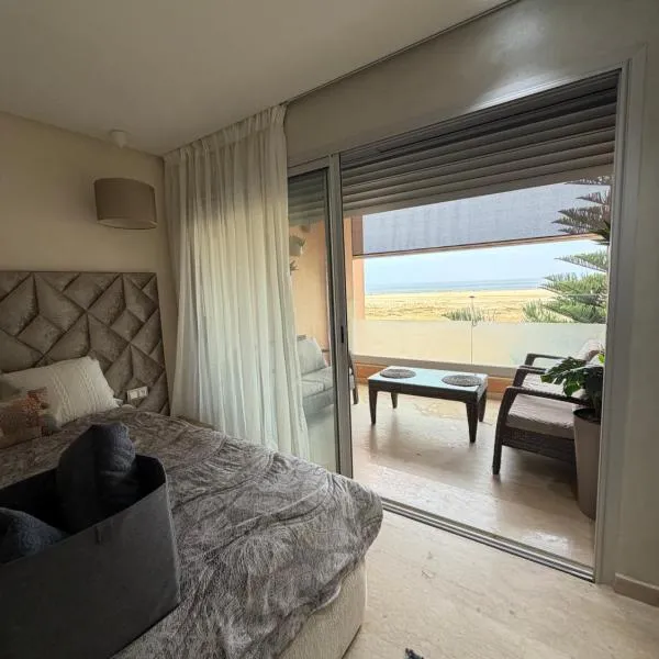 Viesnīca Résidence imi plage, Luxurious apartment with ocean view, imioudar Agadirā