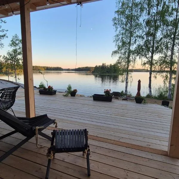 Sauna by Lake Saimaa, hotel in Savonlinna