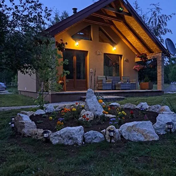 House 28 Brezna, hotel u gradu 'Pluzine'
