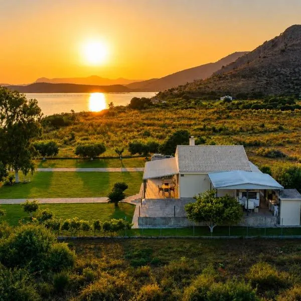 O κήπος της Εδέμ / Garden of Eden, hotel a Sagiada