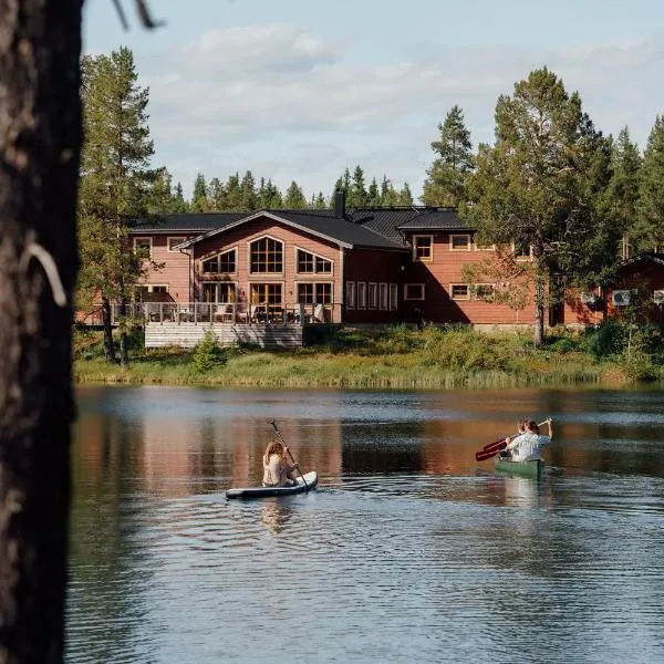 Pinetree Lodge, hotel en Kangos