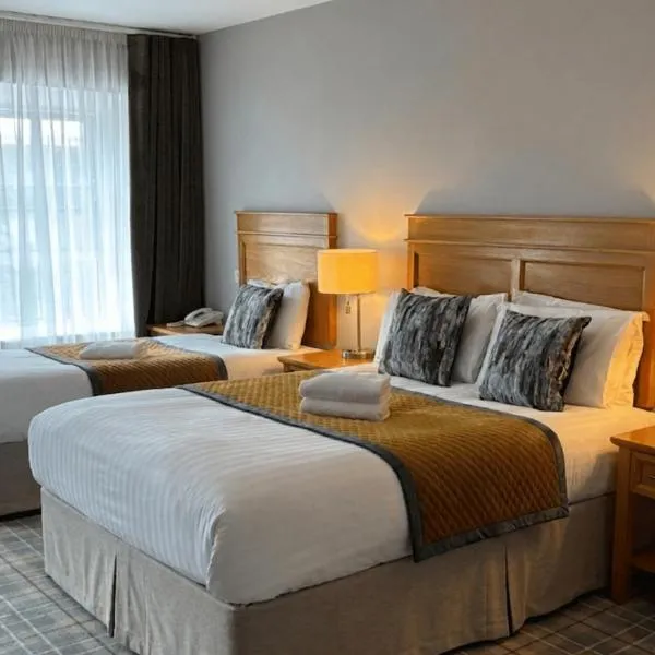 Clonbur에 위치한 호텔 Fairhill House Hotel