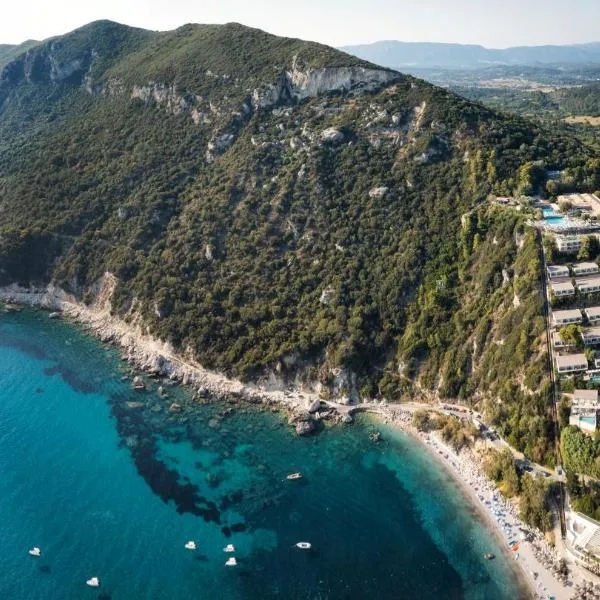 Atlantica Grand Mediterraneo Resort - Adults Only, hotel u gradu 'Kompítsion'