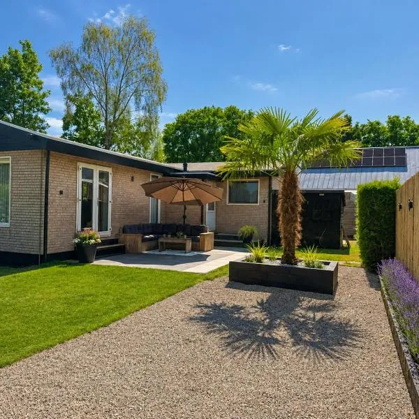 Gezellig chalet met tuin, nabij speeltuin en zwembad, hotel u gradu 'Ledeacker'