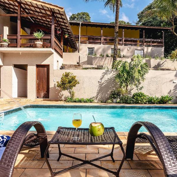 Refúgio e diversão para FAMÍLIAS a 60 min de SP - Piscina, Churrasqueira, wifi 300Mbps - PETFRIENDLY