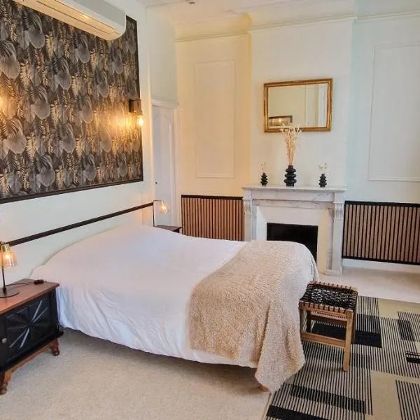 Suite Millésime du Château - Proche Océan, hotel v destinácii Gaillan-en-Médoc