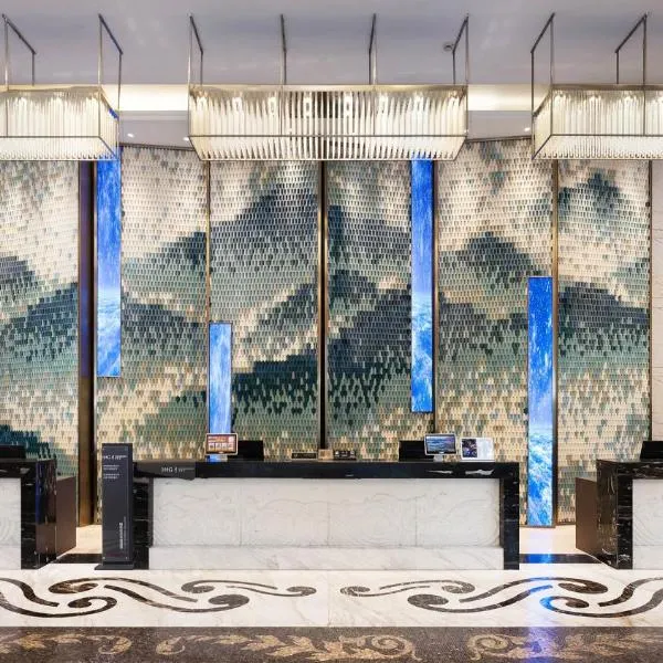 Crowne Plaza Dujiangyan by IHG, khách sạn ở Đô Giang Yển