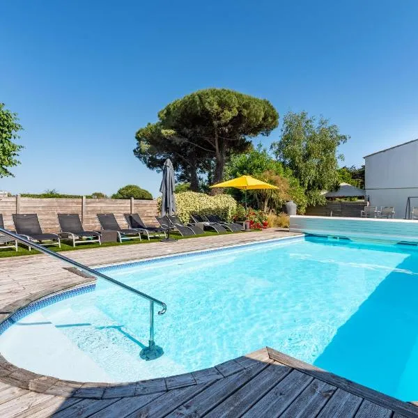 Hôtel Le Parasol, hotell i Ars-en-Ré