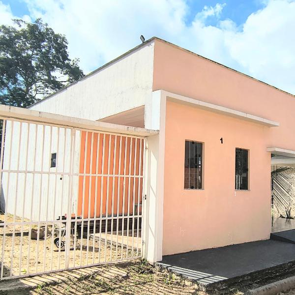 Casa Inteira com Garagem, no Goiabal até 3 hospedes