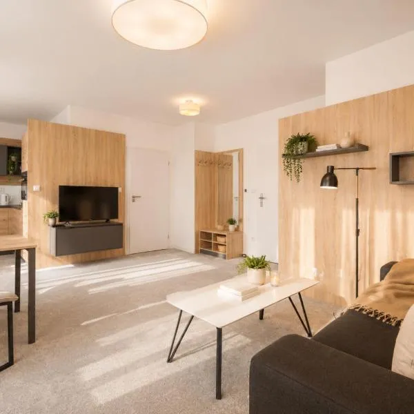 ALURE RESIDENCES 12 & 24h self check-in & private parking next to the apartment building included, CITY CENTER right on SNP Square in a quiet passage, new building, best deal in town – hotel w Bańskiej Bystrzycy