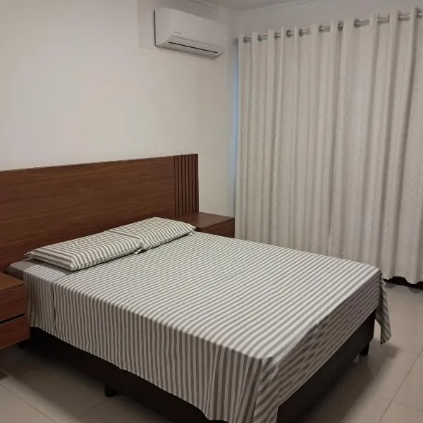 Amplio apartamento de 1 dormitorio - exclusivamente parejas, hotel a Santa Cruz de la Sierra
