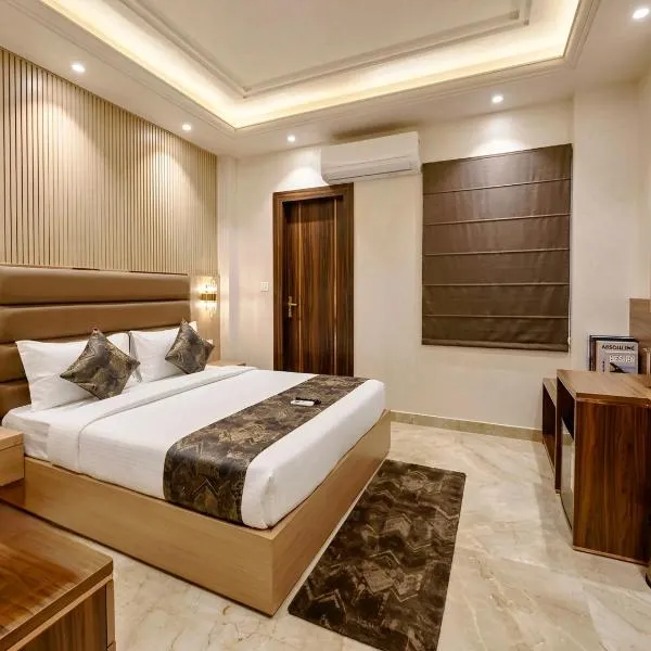 Palm Bliss A Luxury Hotel photo 2