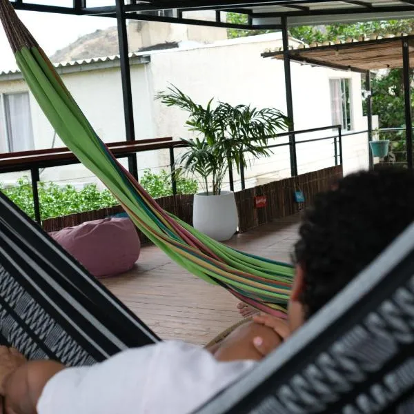 Ocean Lovers Taganga - PADI Dive Center & Hostel: Taganga'da bir otel