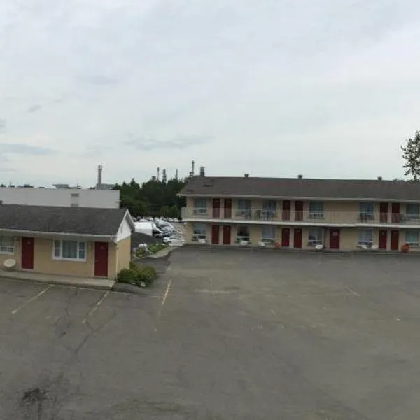 Hotel Motel Hospitalité, hotel v destinaci Lévis