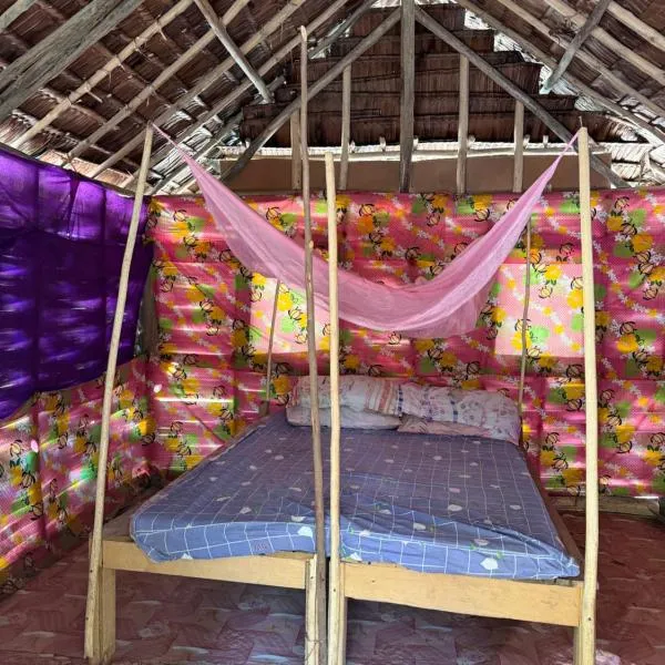 Twin Beach Bungalows, hotel 