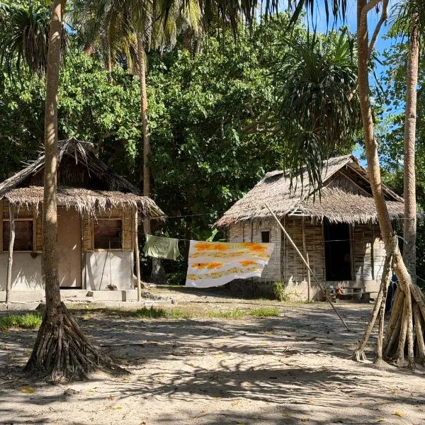 Twin Beach Bungalows, hotel em Loh