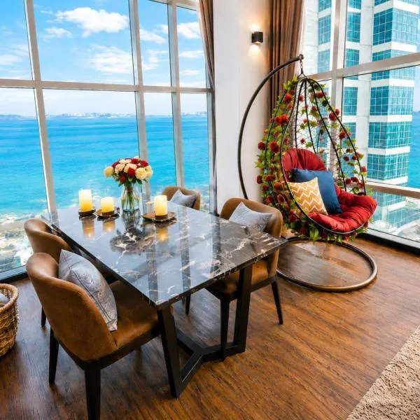 Luxury Seaview 2BR Suite Near Georgetown Maritime Penang 0706, Hotel in George Town
