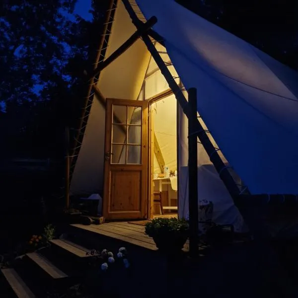 Tente Lodge Logement Insolite 4pers Campagne Normande Orne, готель у місті Ménil-Hubert-sur-Orne