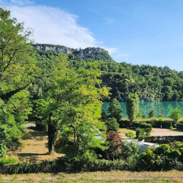 Lodge de la Cascade, hotel em Brégnier-Cordon