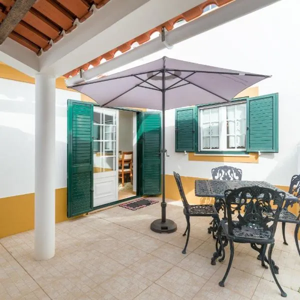 Malibu Guest House, hotel a Vila Nova de Milfontes