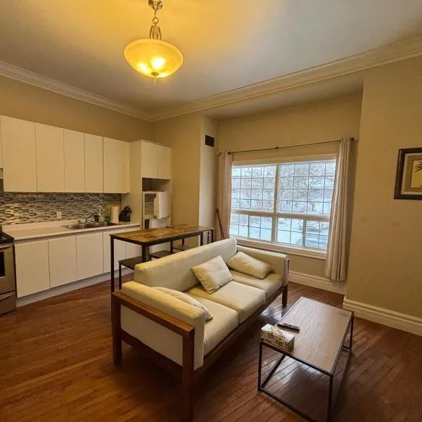 Private unit in richmond hill, hotel Richmond Hillben