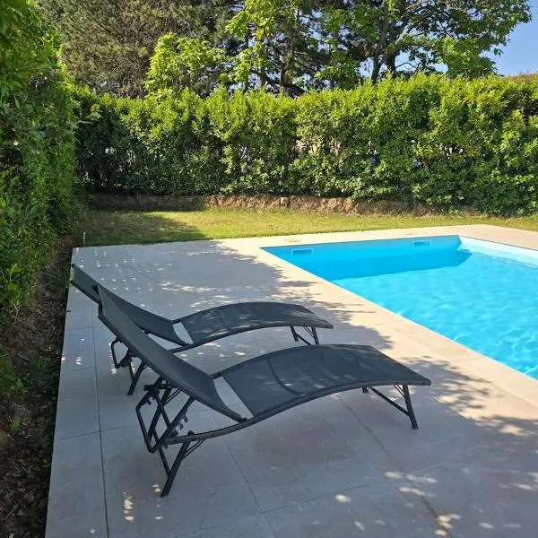 Studio indépendant avec accès piscine et extérieur, hotel a Granges-lès-Valence
