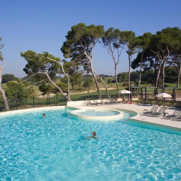 Madame Vacances Résidence Provence Country Club, hotel v destinaci Saumane-de-Vaucluse